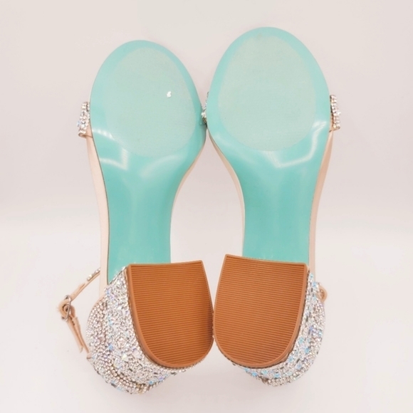 Back in stock! Betsey Johnson Mari NWOB - Picture 7 of 12